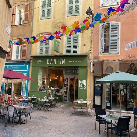 Akropole De Caroline, Central, Lumineux, Calme, Free Parking, Lift, 3 Beds Draguignan Zewnętrze zdjęcie