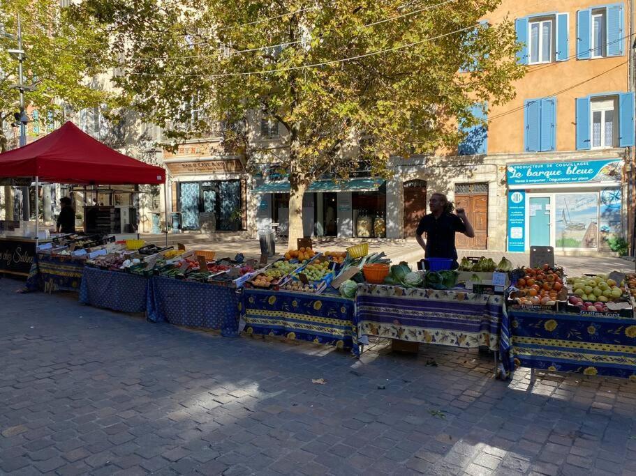 Akropole De Caroline, Central, Lumineux, Calme, Free Parking, Lift, 3 Beds Draguignan Zewnętrze zdjęcie